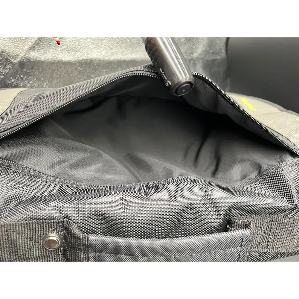 Targus Men’s Messenger Bag Travel Laptop Case Heavy Duty Command Flap Excellent